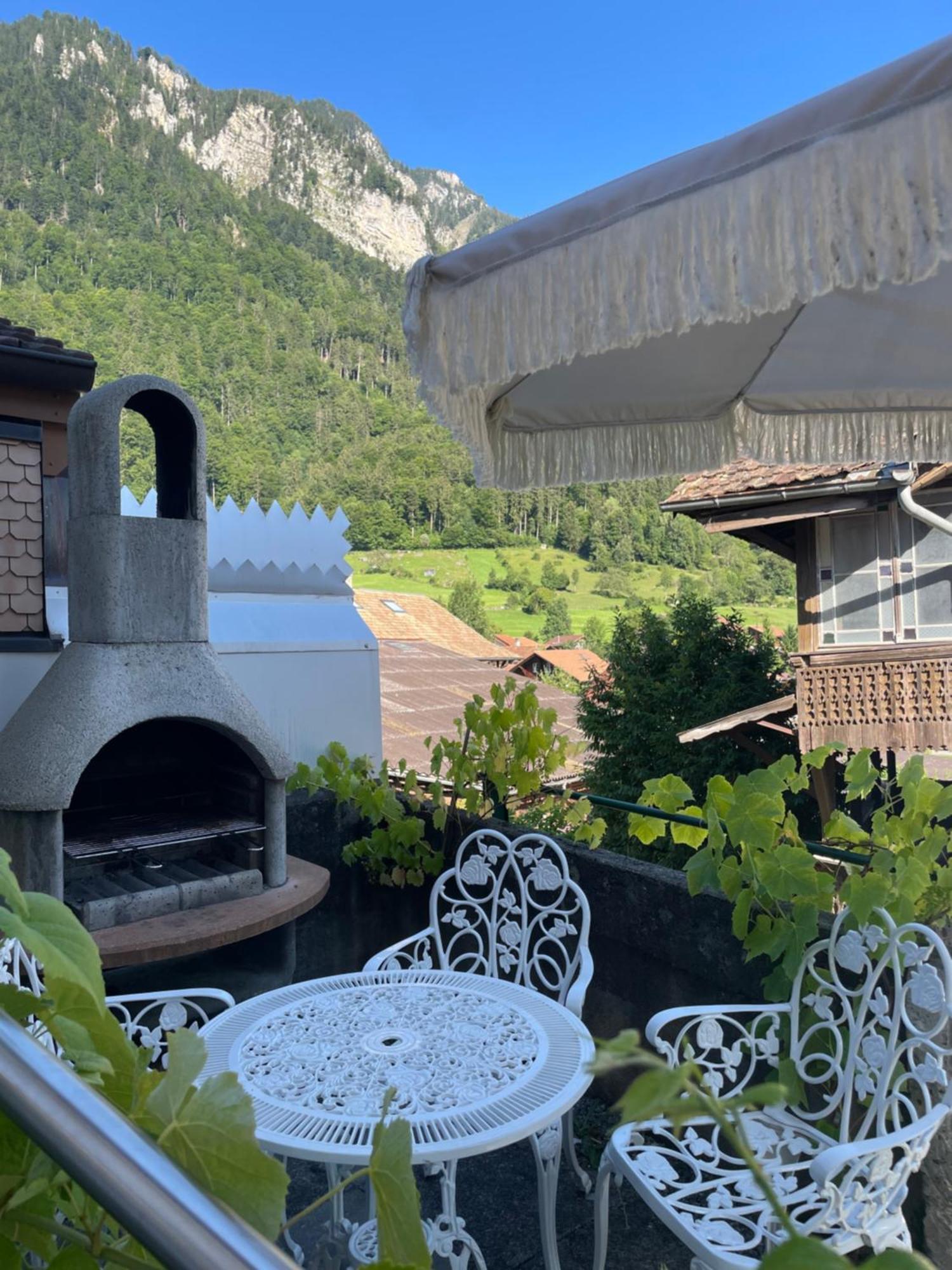 Studio In Alps By Apartments Capricorn Gsteigwiler Luaran gambar